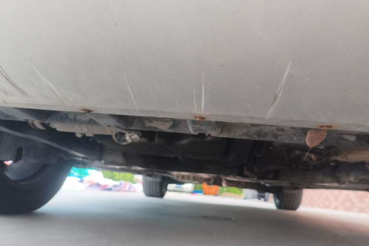 Used Ford Kuga 2013 2.0L GTDi Four-Wheel-Drive Sport Model Chassis Front
