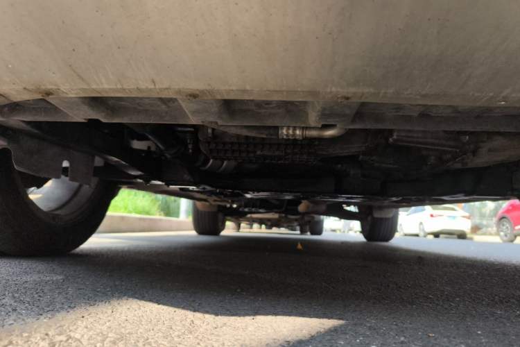 Used Ford Kuga 2013 1.6L GTDi Two-Wheel-Drive Comfort Model Chassis Front