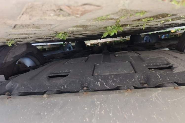 Used Ford Kuga 2013 2.0L GTDi Four-Wheel-Drive Elite Model Chassis Front