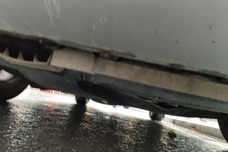 Used Ford Kuga 2013 2.0L GTDi Four-Wheel-Drive Sport Model Chassis Front