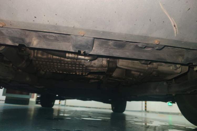 Used Ford Kuga 2013 1.6L GTDi Two-Wheel-Drive Trend Model Chassis Front