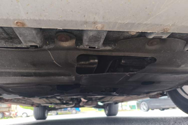 Used Ford Kuga 2013 2.0L GTDi Four-Wheel Drive Premium Model Chassis Front