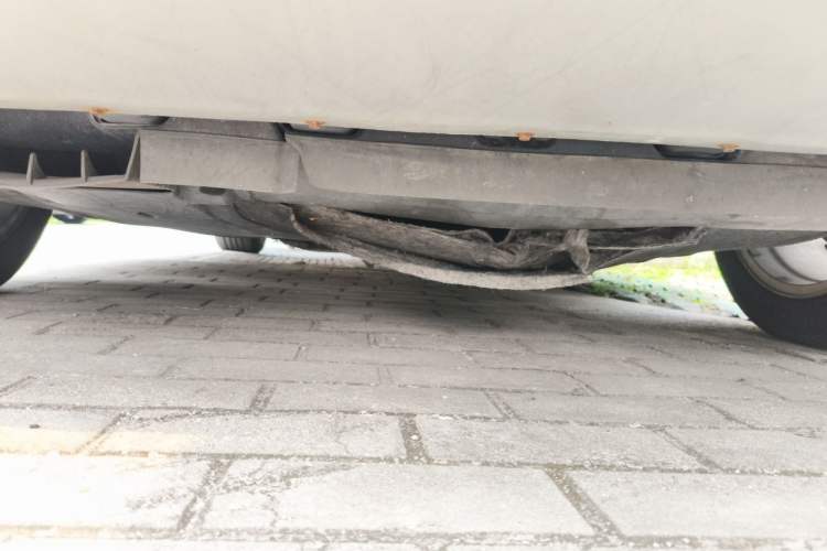 Used Ford Kuga 2013 1.6L GTDi Two-Wheel-Drive Trend Model Chassis Front
