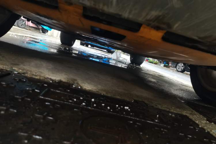 Used Ford Kuga 2013 2.0L GTDi Four-Wheel Drive Premium Model Chassis Front