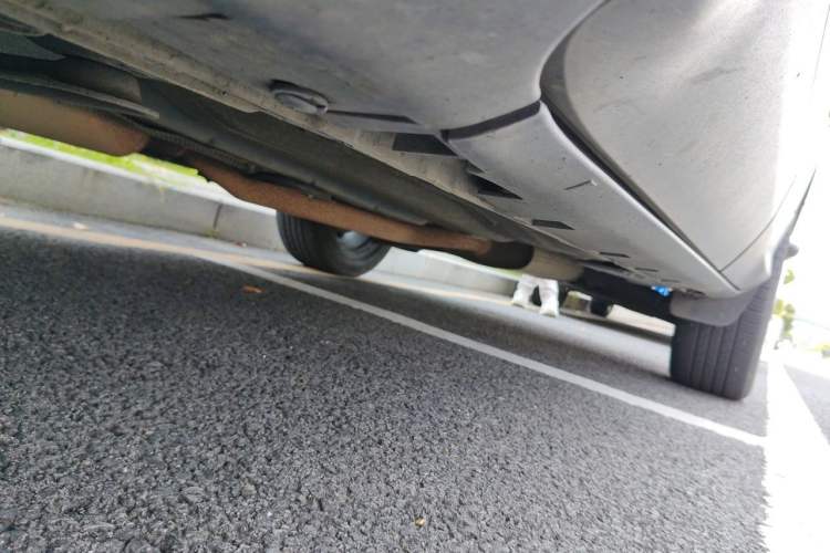 Used Ford Kuga 2013 2.0L GTDi Four-Wheel-Drive Sport Model Chassis Front Left