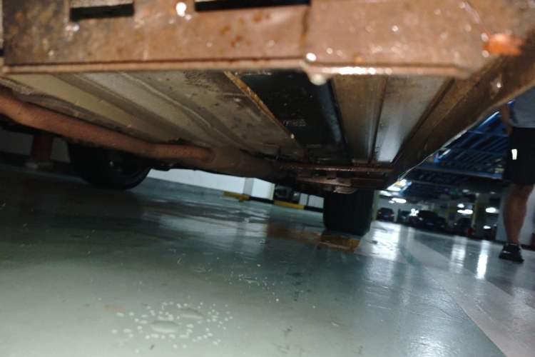 Used Ford Kuga 2013 2.0L GTDi Four-Wheel-Drive Sport Model Chassis Front Left