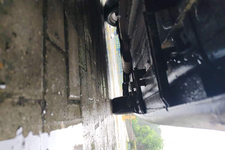 Used Ford Kuga 2013 1.6L GTDi Two-Wheel-Drive Trend Model Chassis Front Left