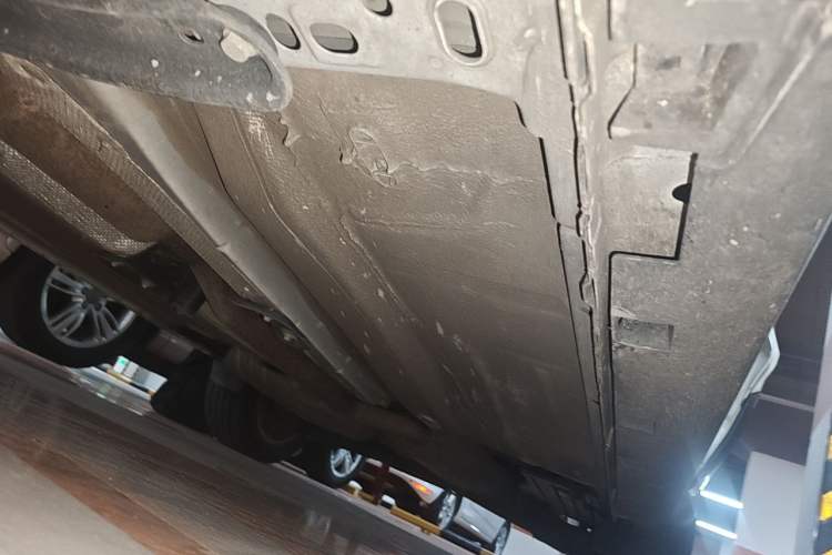 Used Ford Kuga 2013 1.6L GTDi 4x4 Elite Model Chassis Front Left