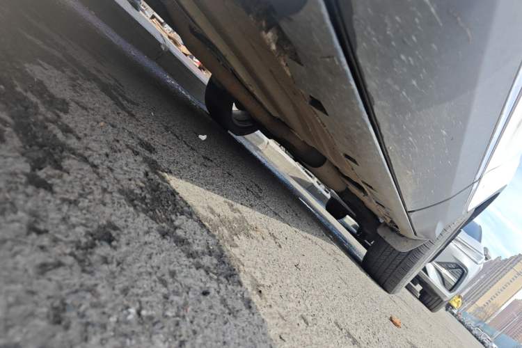 Used Ford Kuga 2013 2.0L GTDi Four-Wheel-Drive Sport Model Chassis Front Left