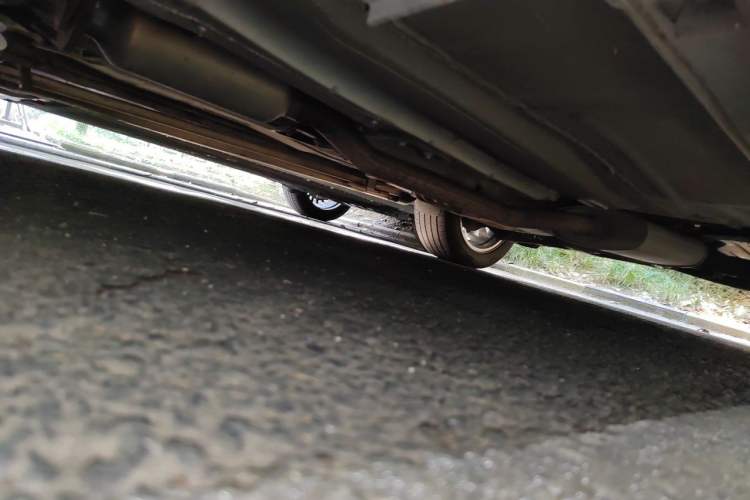 Used Ford Kuga 2013 1.6L GTDi 4x4 Elite Model Chassis Front Left