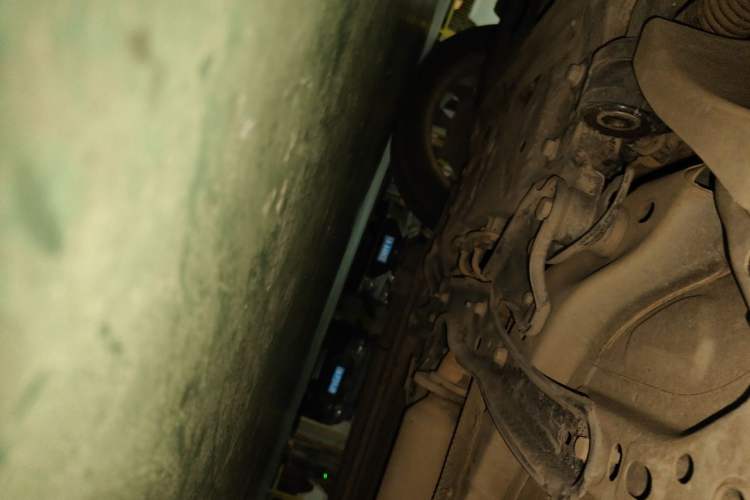 Used Ford Kuga 2013 2.0L GTDi Four-Wheel Drive Premium Model Chassis Front Left