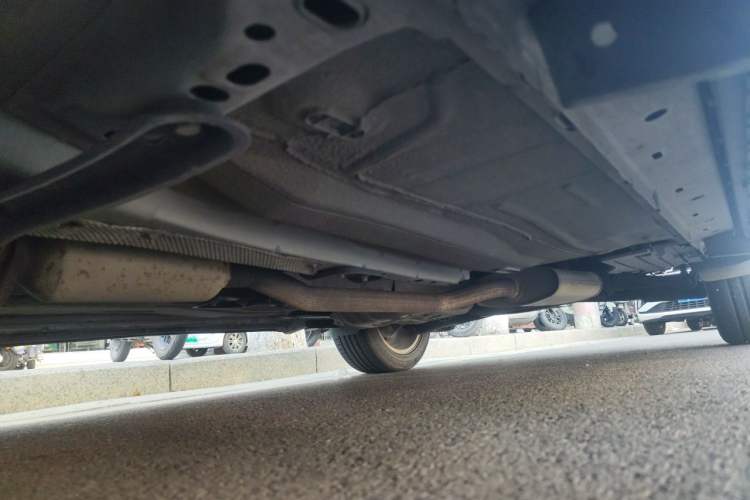 Used Ford Kuga 2013 2.0L GTDi Four-Wheel-Drive Elite Model Chassis Front Left