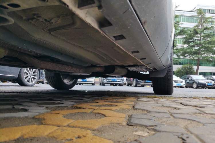 Used Ford Kuga 2013 2.0L GTDi Four-Wheel-Drive Elite Model Chassis Front Left