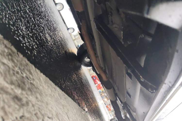 Used Ford Kuga 2013 2.0L GTDi Four-Wheel-Drive Sport Model Chassis Front Left