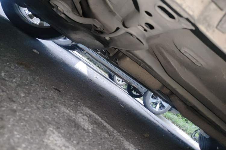 Used Ford Kuga 2013 1.6L GTDi Two-Wheel-Drive Comfort Model Chassis Front Left