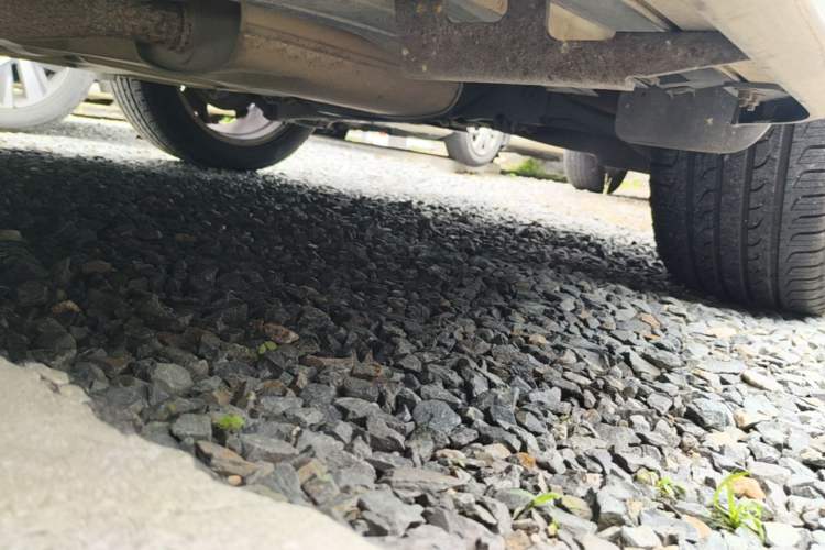 Used Ford Kuga 2013 2.0L GTDi Four-Wheel-Drive Sport Model Chassis Front Left