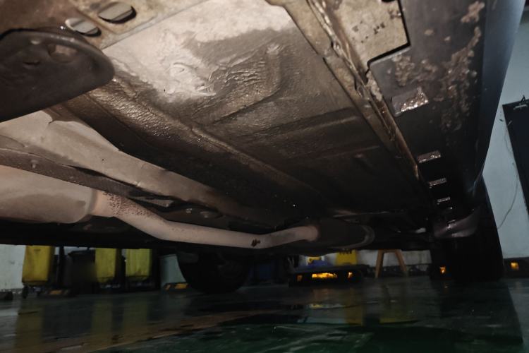 Used Ford Kuga 2013 1.6L GTDi 4x4 Elite Model Chassis Front Left