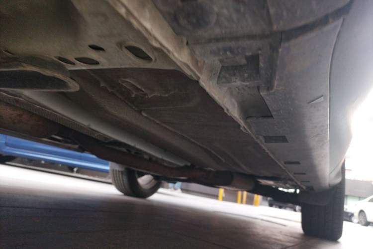 Used Ford Kuga 2013 2.0L GTDi Four-Wheel-Drive Elite Model Chassis Front Left