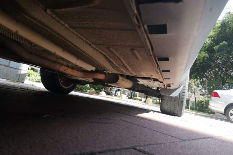 Used Ford Kuga 2013 1.6L GTDi Two-Wheel-Drive Trend Model Chassis Front Left