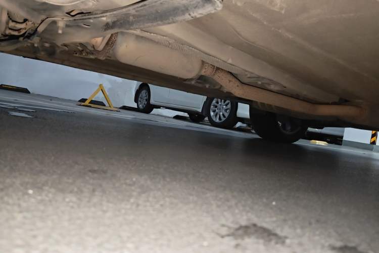 Used Ford Kuga 2013 2.0L GTDi Four-Wheel-Drive Elite Model Chassis Front Left