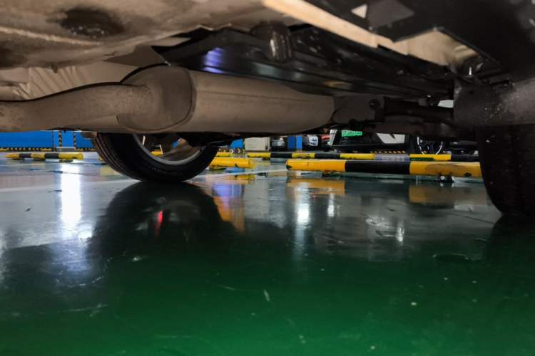 Used Ford Kuga 2013 1.6L GTDi Two-Wheel-Drive Trend Model Chassis Front Left