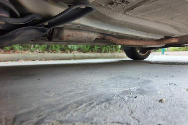Used Ford Kuga 2013 1.6L GTDi Two-Wheel-Drive Trend Model Chassis Front Left