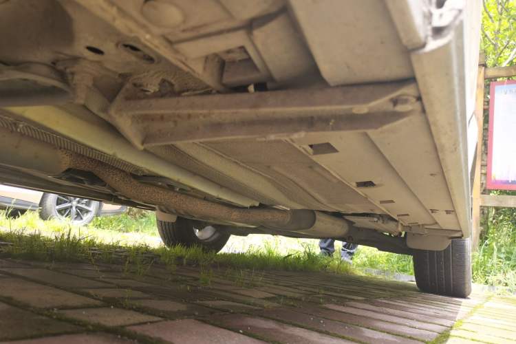 Used Ford Kuga 2013 2.0L GTDi Four-Wheel-Drive Sport Model Chassis Front Left