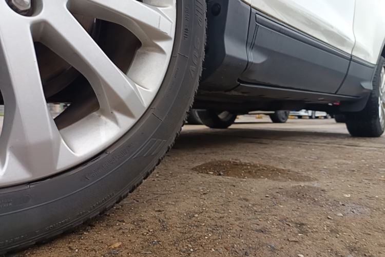 Used Ford Kuga 2013 1.6L GTDi Two-Wheel-Drive Comfort Model Chassis Front Left