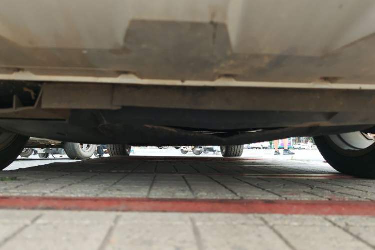 Used Ford Kuga 2013 2.0L GTDi Four-Wheel Drive Premium Model Chassis Front