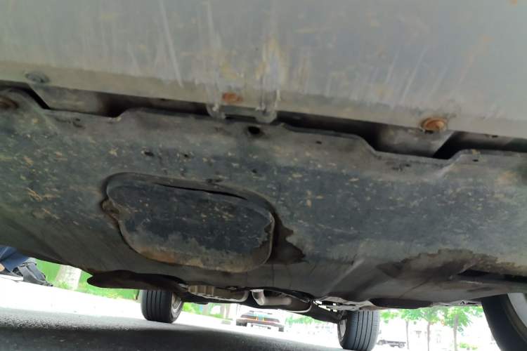 Used Ford Kuga 2013 1.6L GTDi Two-Wheel-Drive Trend Model Chassis Front