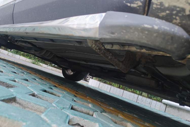 Used Ford Kuga 2013 1.6L GTDi 4x4 Elite Model Chassis Front Right