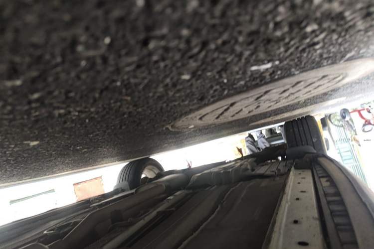 Used Ford Kuga 2013 1.6L GTDi 4x4 Elite Model Chassis Front Right