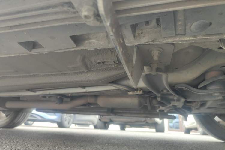 Used Ford Kuga 2013 2.0L GTDi Four-Wheel-Drive Sport Model Chassis Front Right