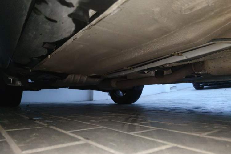 Used Ford Kuga 2013 2.0L GTDi Four-Wheel-Drive Sport Model Chassis Front Right