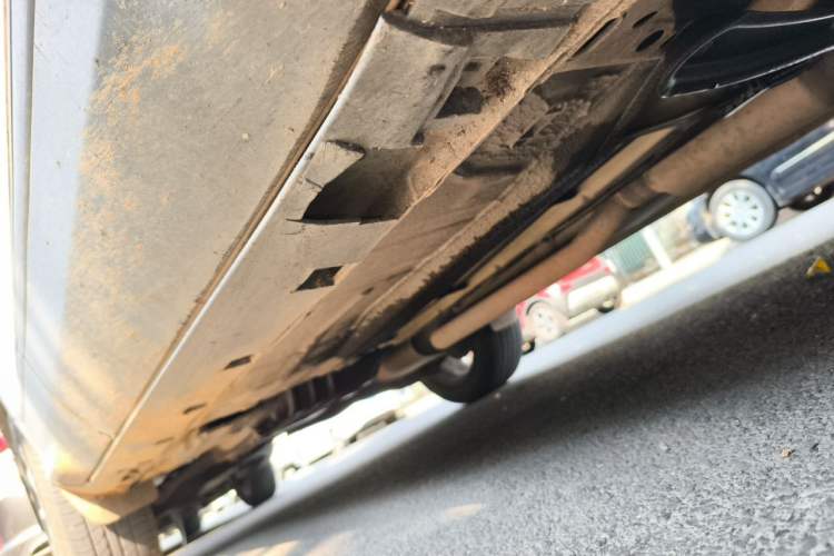 Used Ford Kuga 2013 1.6L GTDi Two-Wheel-Drive Comfort Model Chassis Front Right