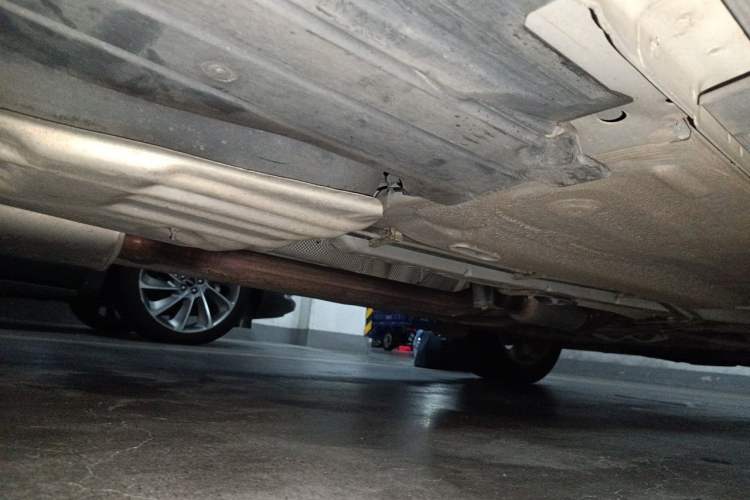 Used Ford Kuga 2013 1.6L GTDi 4x4 Elite Model Chassis Front Right