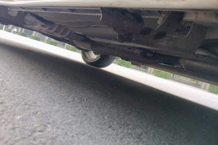 Used Ford Kuga 2013 1.6L GTDi 4x4 Elite Model Chassis Front Right