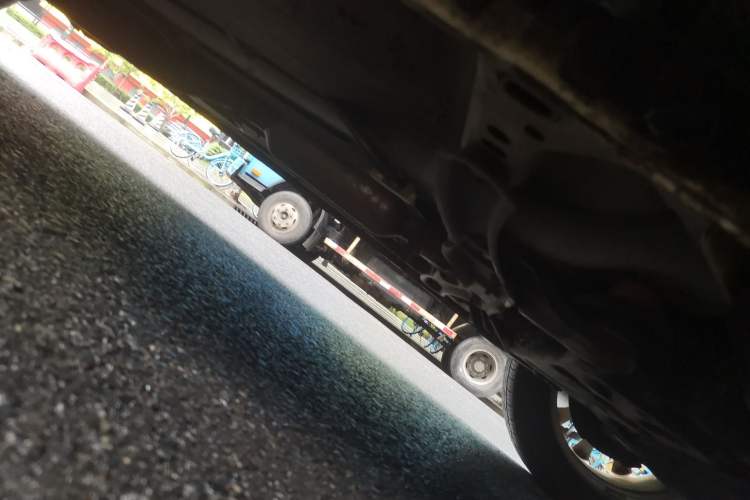 Used Ford Kuga 2013 1.6L GTDi 4x4 Elite Model Chassis Front Right