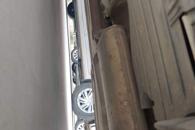 Used Ford Kuga 2013 1.6L GTDi 4x4 Elite Model Chassis Front Right