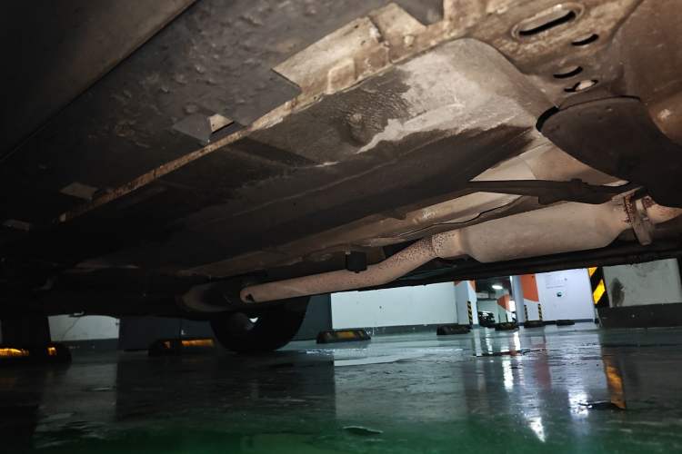 Used Ford Kuga 2013 1.6L GTDi 4x4 Elite Model Chassis Front Right