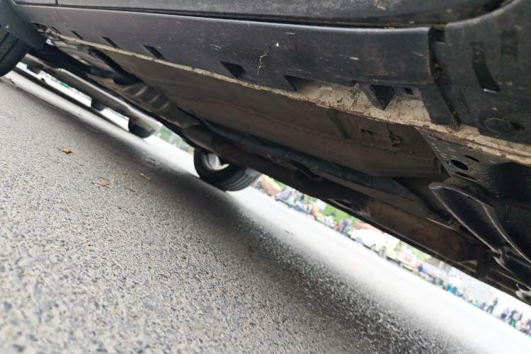 Used Ford Kuga 2013 1.6L GTDi 4x4 Elite Model Chassis Front Right