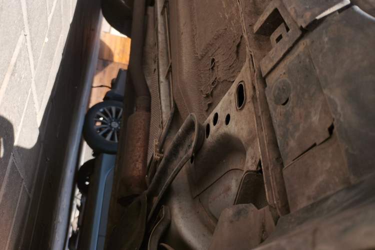 Used Ford Kuga 2013 1.6L GTDi Two-Wheel-Drive Comfort Model Chassis Front Right