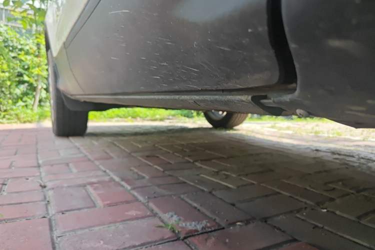 Used Ford Kuga 2013 1.6L GTDi Two-Wheel-Drive Trend Model Chassis Front Right