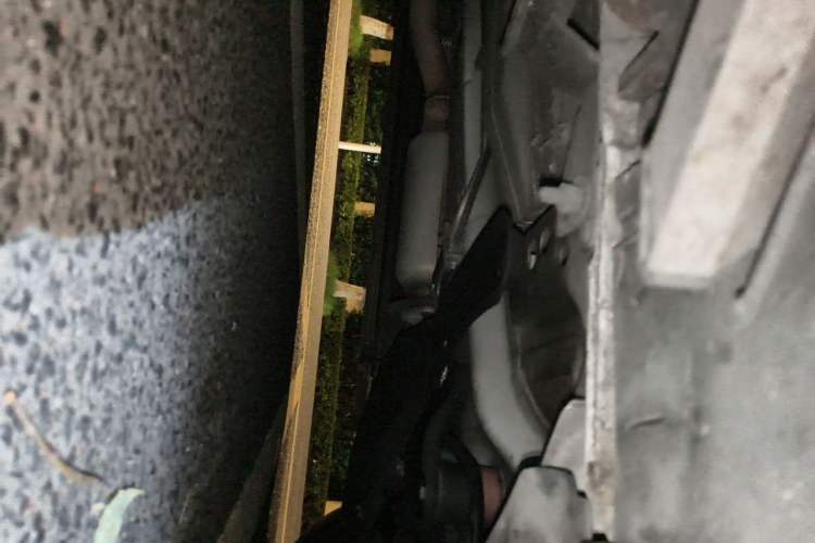 Used Ford Kuga 2013 1.6L GTDi Two-Wheel-Drive Trend Model Chassis Front Right