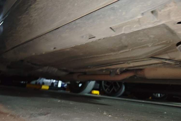 Used Ford Kuga 2013 2.0L GTDi Four-Wheel Drive Premium Model Chassis Front Right