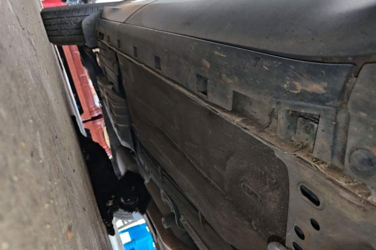 Used Ford Kuga 2013 1.6L GTDi 4x4 Elite Model Chassis Front Right