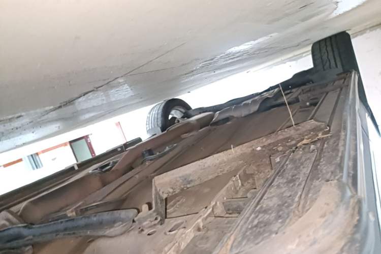Used Ford Kuga 2013 2.0L GTDi Four-Wheel-Drive Sport Model Chassis Front Right
