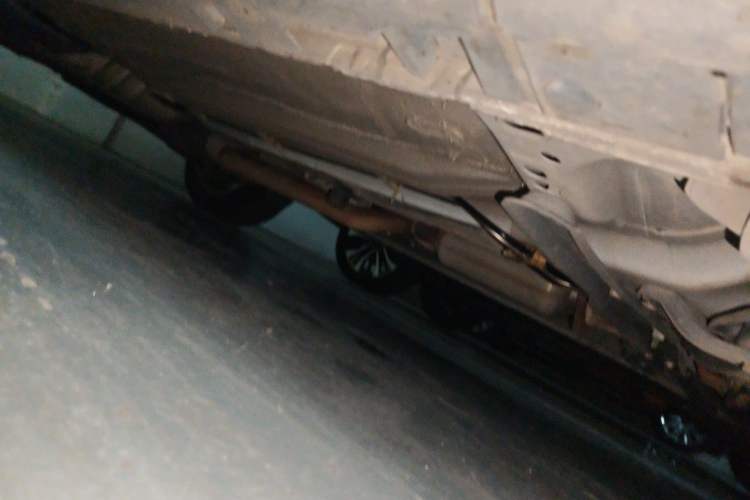 Used Ford Kuga 2013 2.0L GTDi Four-Wheel Drive Premium Model Chassis Front Right