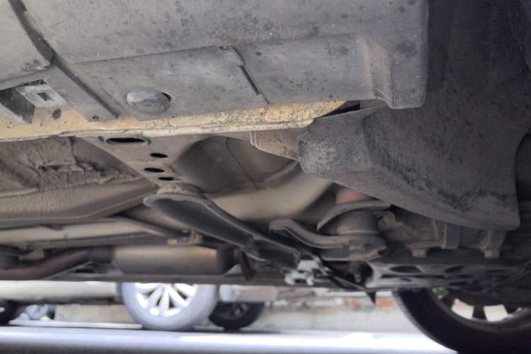 Used Ford Kuga 2013 2.0L GTDi Four-Wheel-Drive Elite Model Chassis Front Right