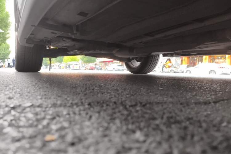 Used Ford Kuga 2013 1.6L GTDi Two-Wheel-Drive Comfort Model Chassis Front Right